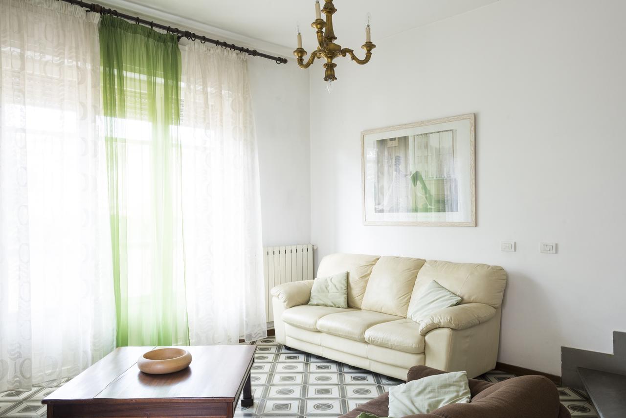 Casa Adriana Βίλα Λίντο ντι Καμαϊόρε Εξωτερικό φωτογραφία