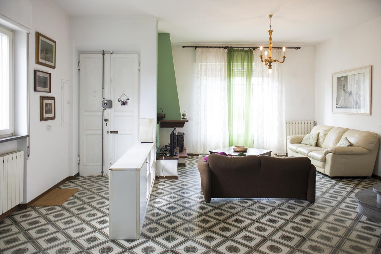 Casa Adriana Βίλα Λίντο ντι Καμαϊόρε Εξωτερικό φωτογραφία